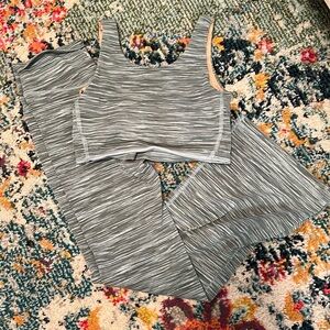 Old Navy Powerchill Girls Matching Set sz M (8)